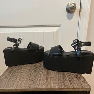 Lamoda Black Platform Sandals.